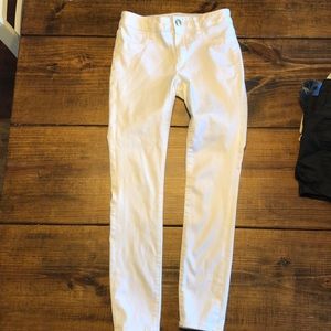 White American Eagle Jegging size 6